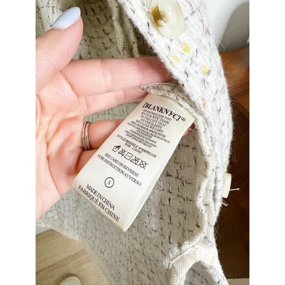 Blank NYC Grand Entrance Cream Tweed Button Front Sequin Shirt Jacket Small - Picture 6 of 7